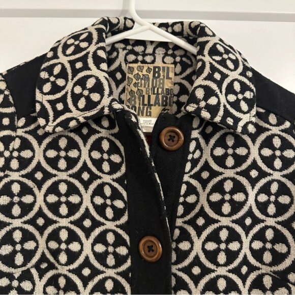 Billabong Black and Cream Patterned Jacket Size Small Women’s - Picture 4 of 9